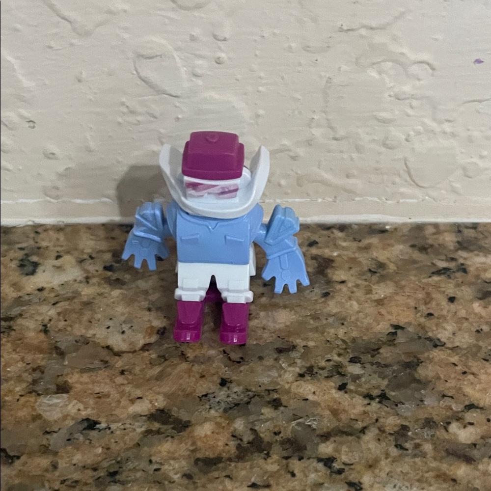 Ski Kids Action Figure
